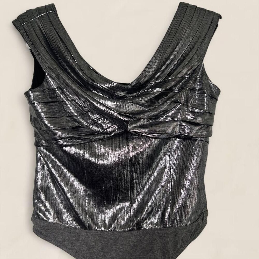 Retrofête Rowan Party Metallic Chrome Off Shoulder Bodysuit Medium - Picture 4 of 7